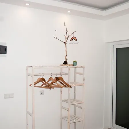 Akrapol Boutique