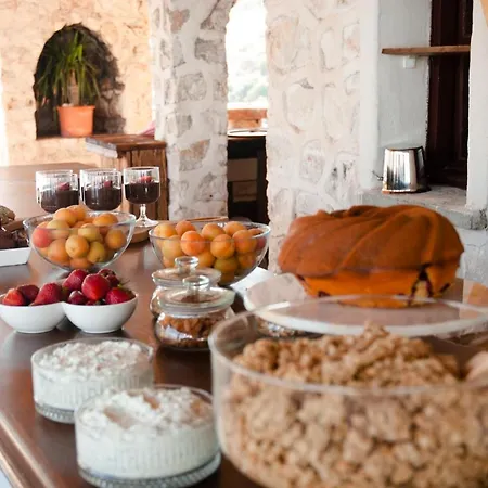 Akrapol Boutique Hotel *